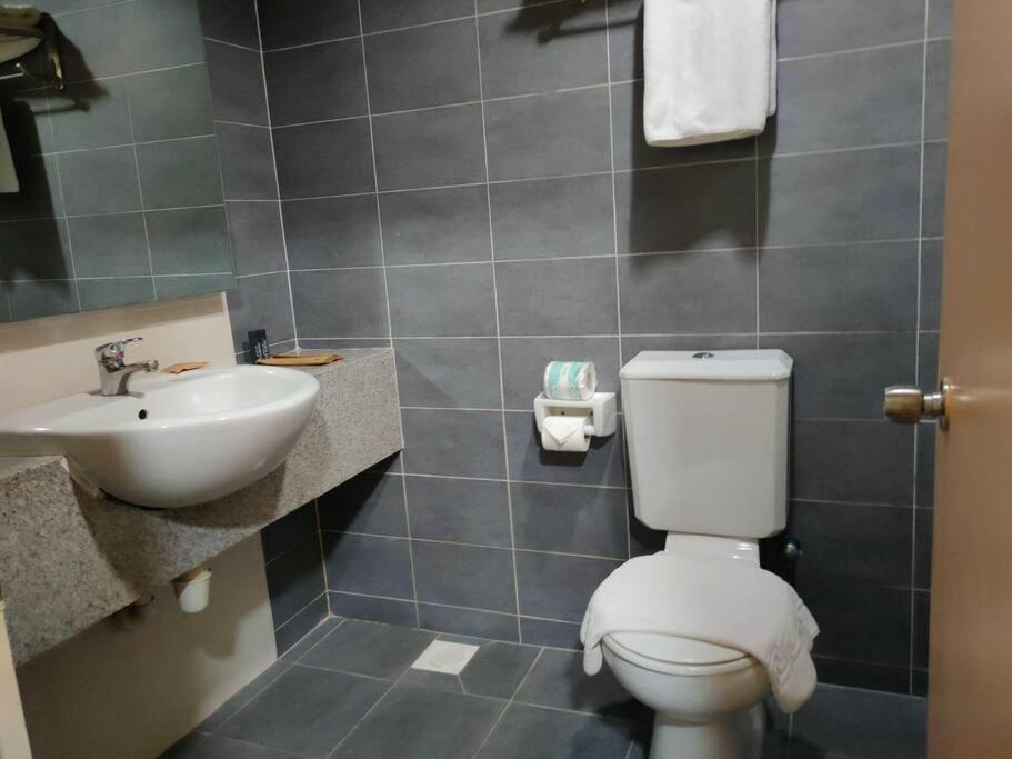 Pavilion Fahrenheit 88 Bukit Bintang 3 Bedrooms Куала Лумпур Екстериор снимка